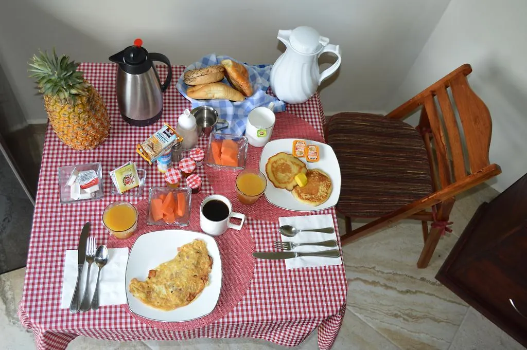 住宿加早餐酒店 Myoli B&B. Playa Del Carmen, Mexico